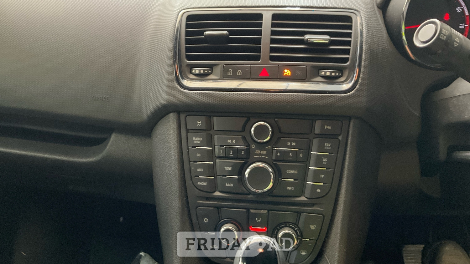 Vauxhall Meriva 2014 - Cars in Hillingdon