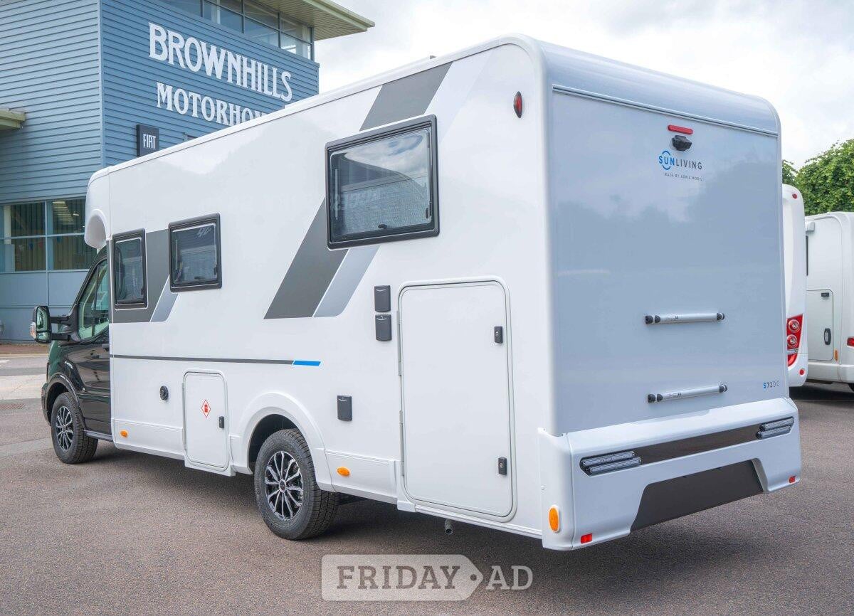 [4 berth ]Sun Living S 72DC 130BHP Auto Ford 130