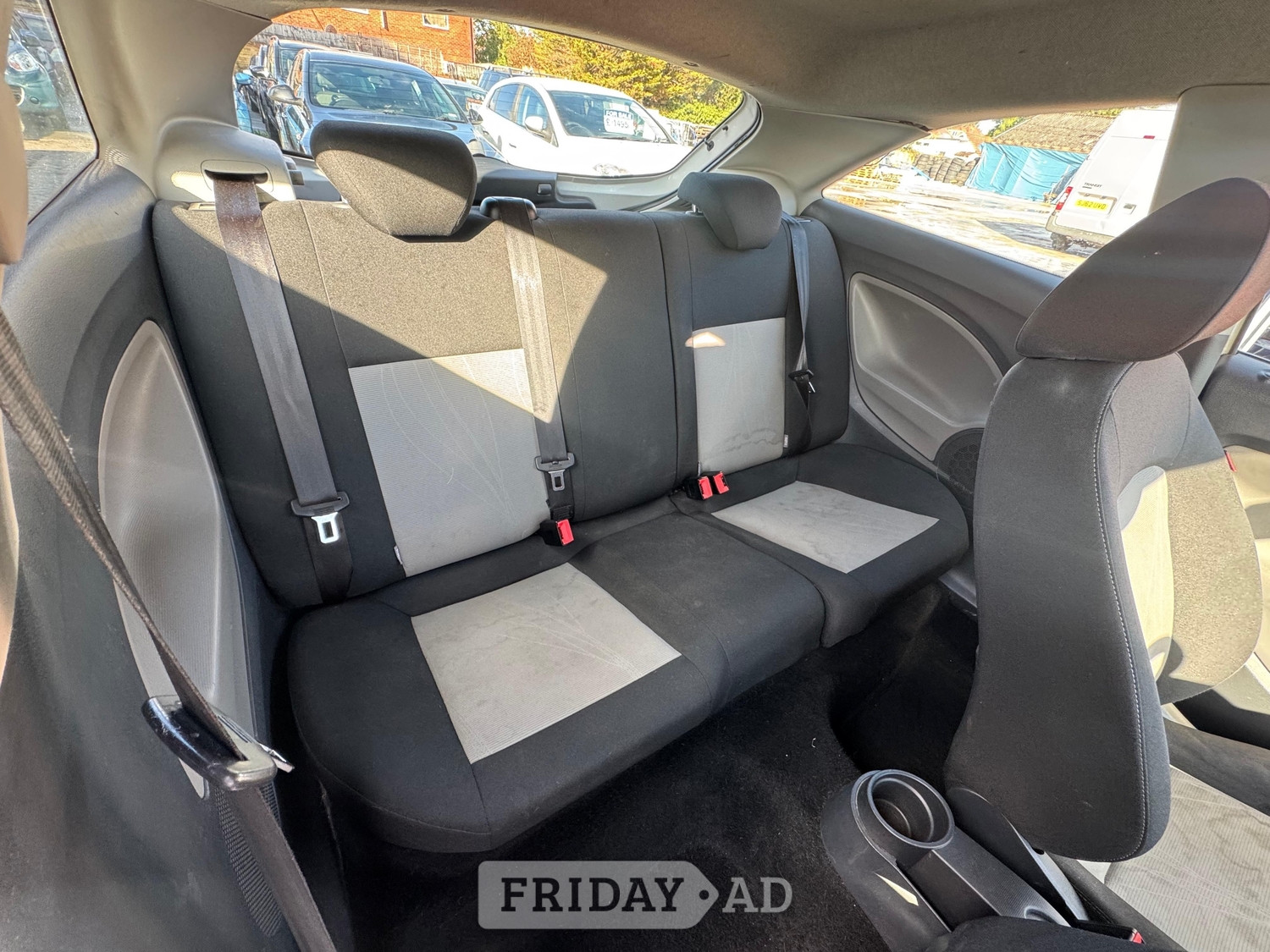 SEAT Ibiza 2015 - Cars