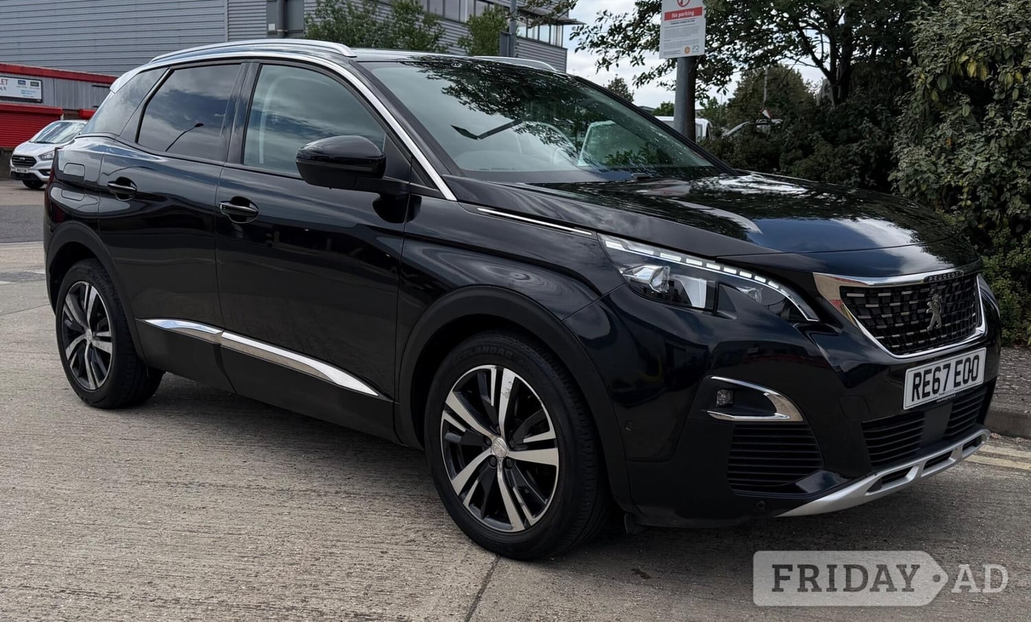 [ berth ]Peugeot 3008
