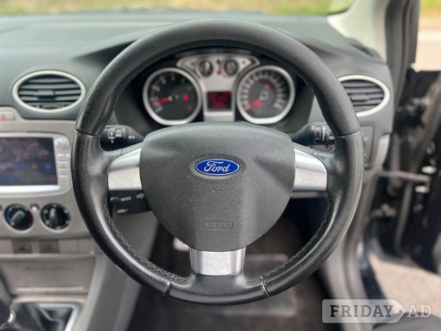 Ford Focus 2009 - Cars