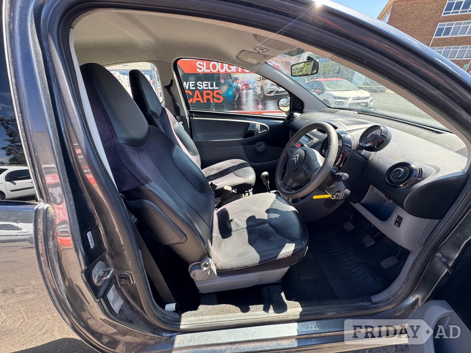 Citroen C1 2010 - Cars