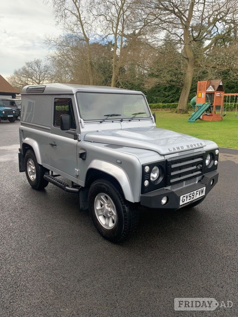 Land Rover Defender 90 2009 - Cars