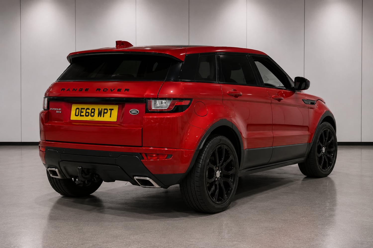 Land Rover Range Rover Evoque 2018 - Cars in Peterborough