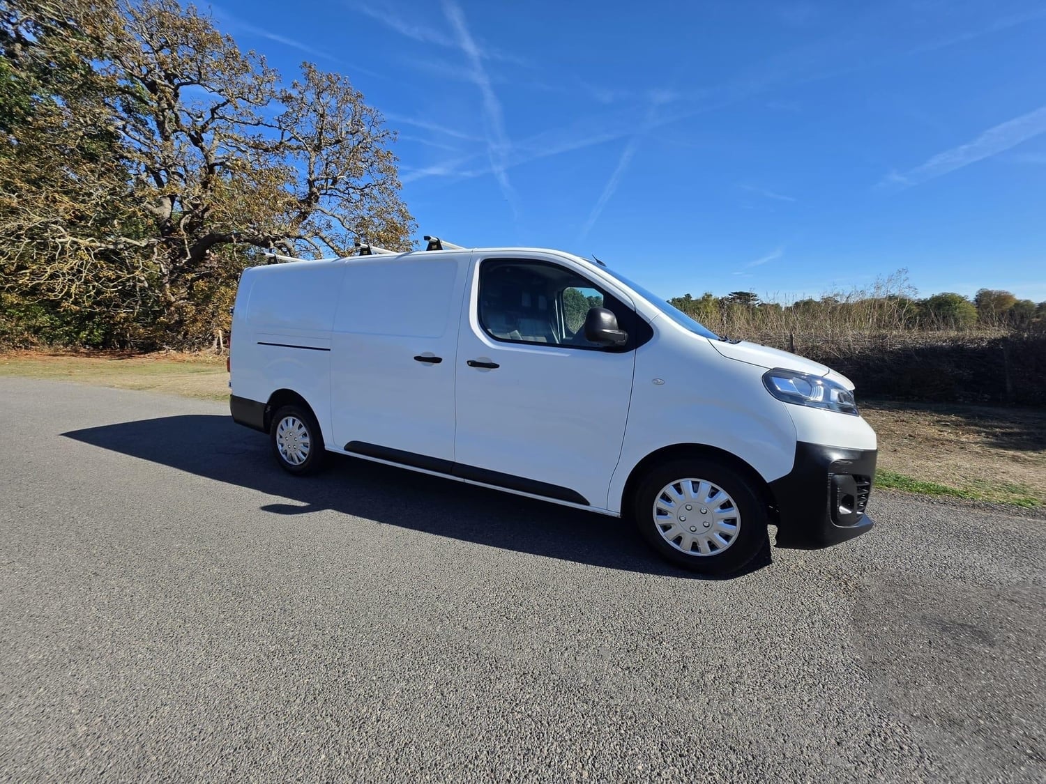 [ berth ]Vauxhall Vivaro