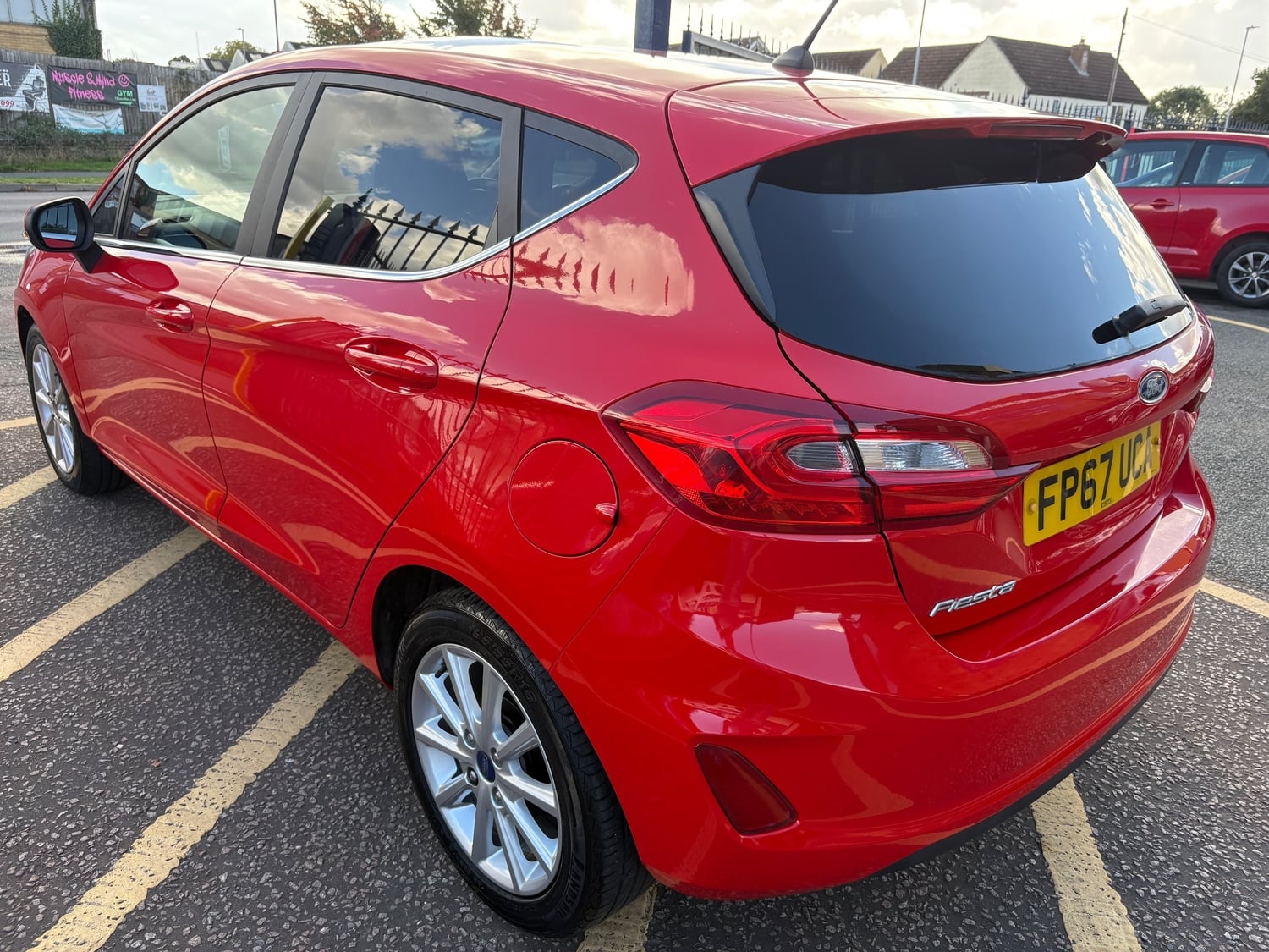 [ berth ]Ford Fiesta