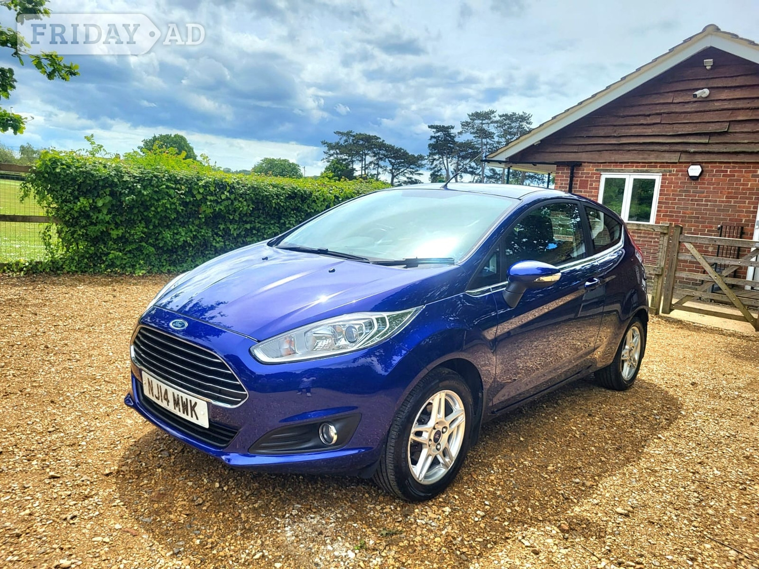 [ berth ]Ford Fiesta