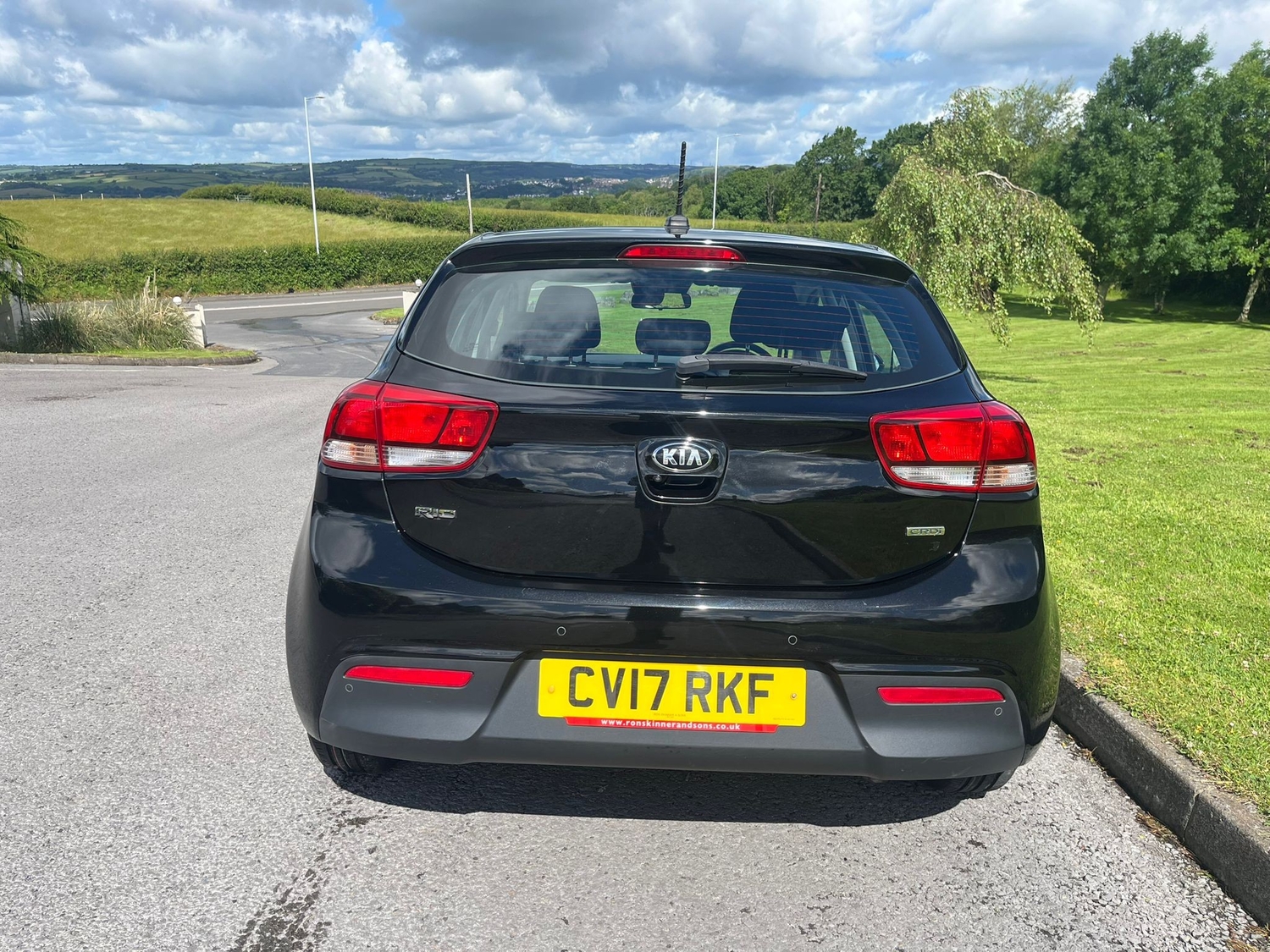 Kia Rio 2017 - Cars