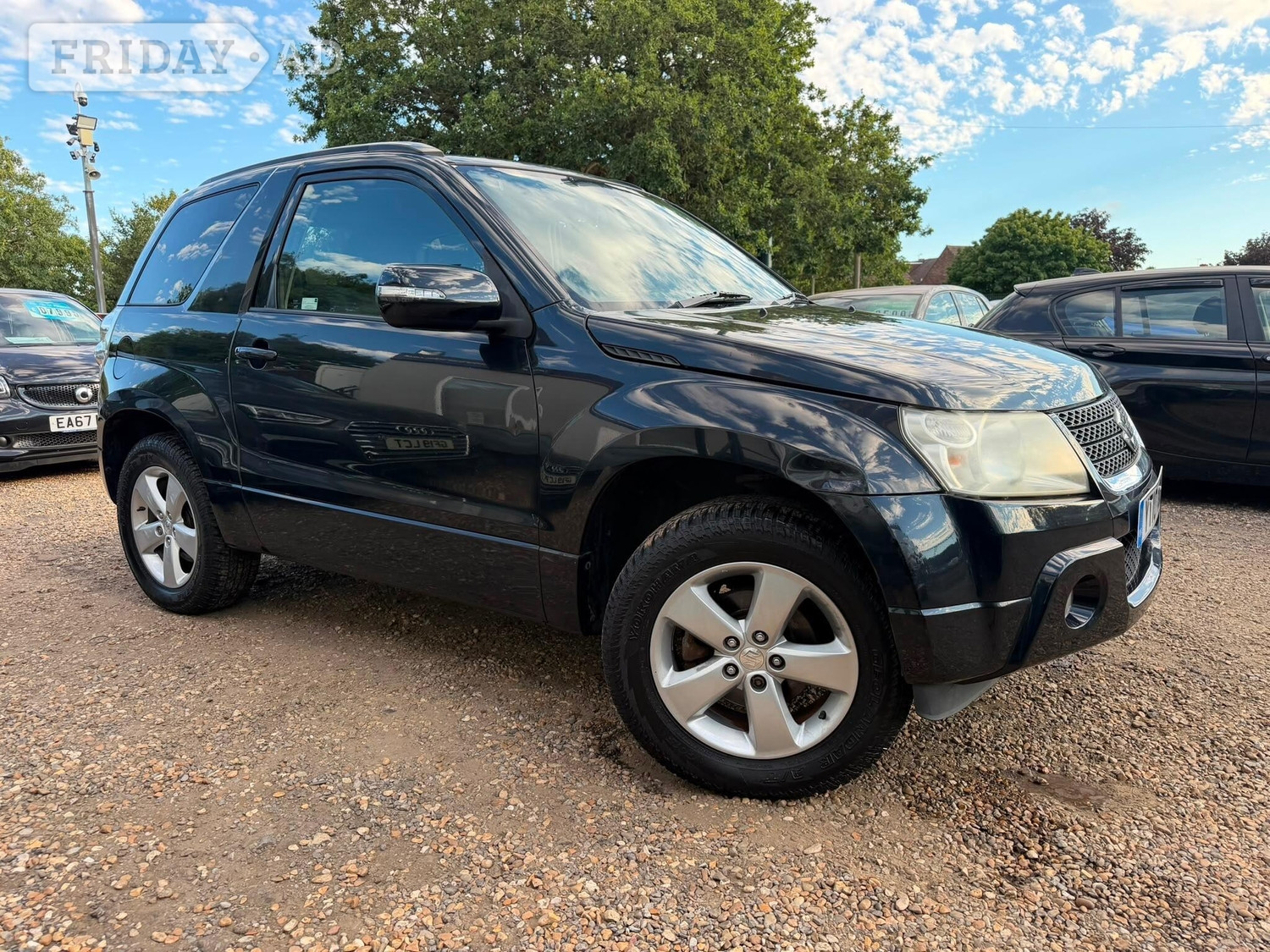 Suzuki Grand Vitara 2010 - Cars