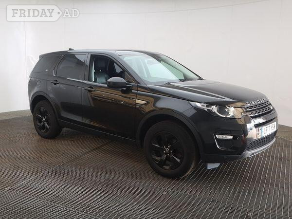 Land Rover Discovery Sport 2017 in Bolton