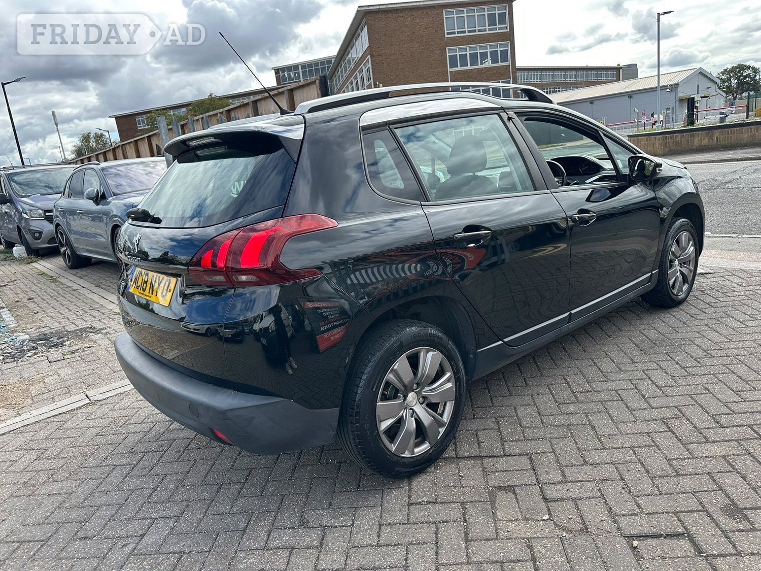 Peugeot 2008 2018 - Cars in Slough