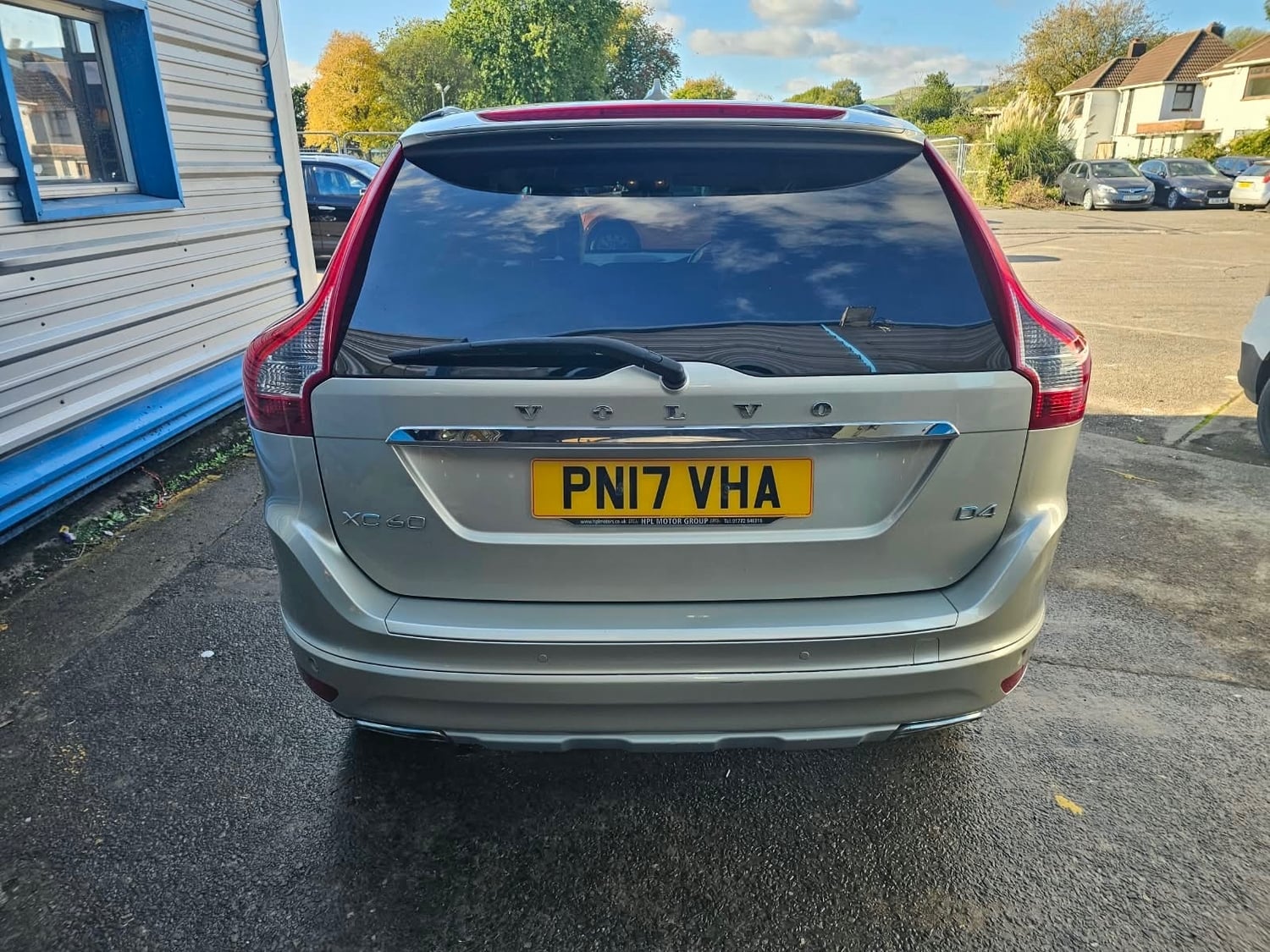 Volvo XC60 2017 - Cars in Pontypridd
