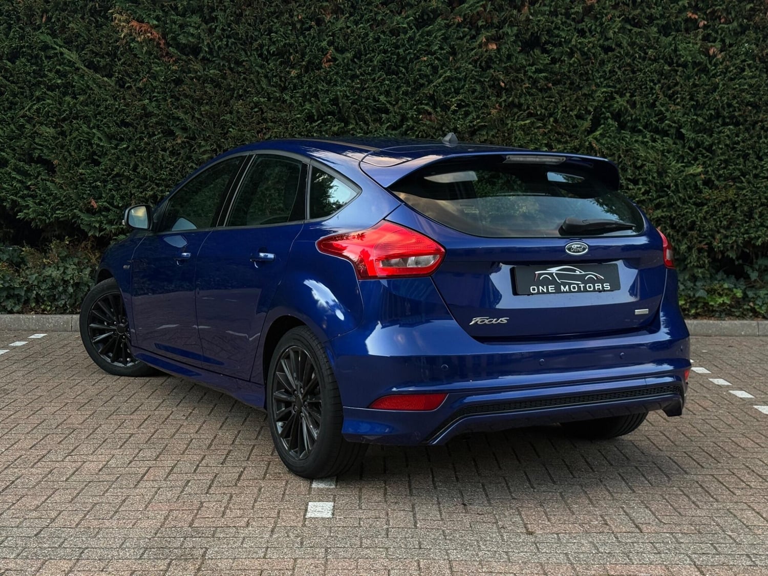 Ford Focus Leatherhead