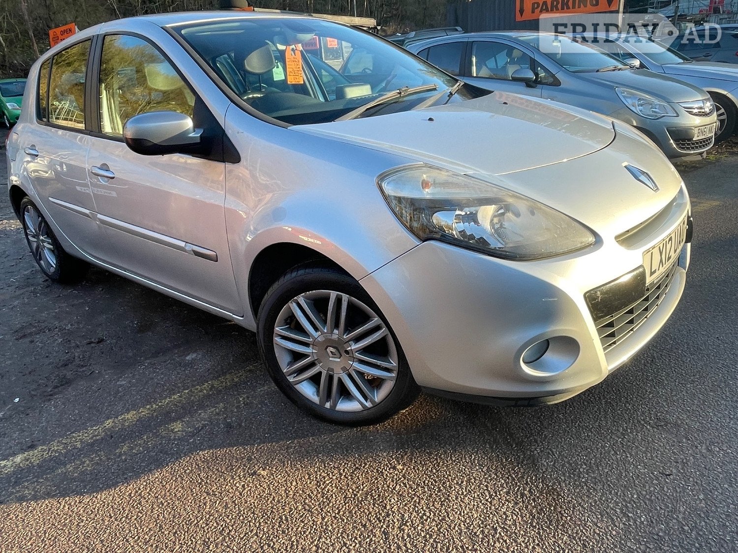 Renault Clio 2012 - Cars
