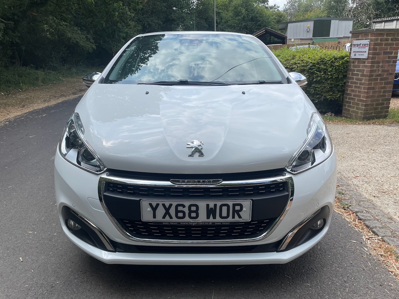 Peugeot 208 2018 - Cars