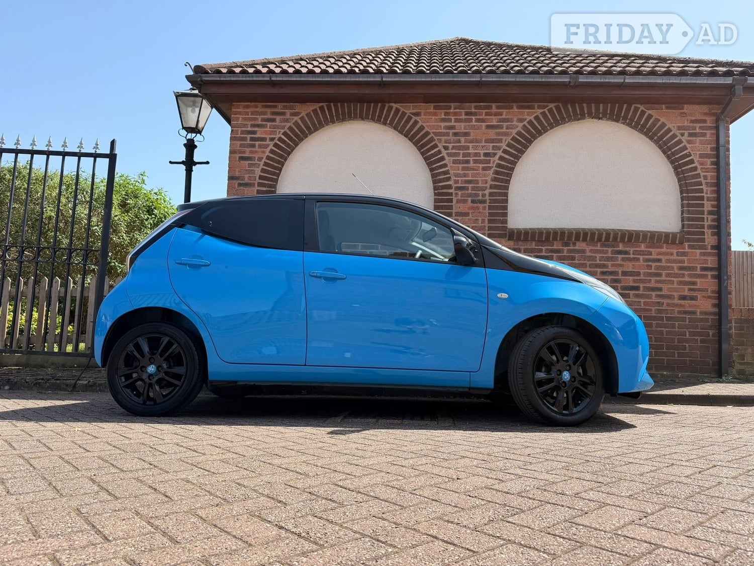 Toyota Aygo Sutton