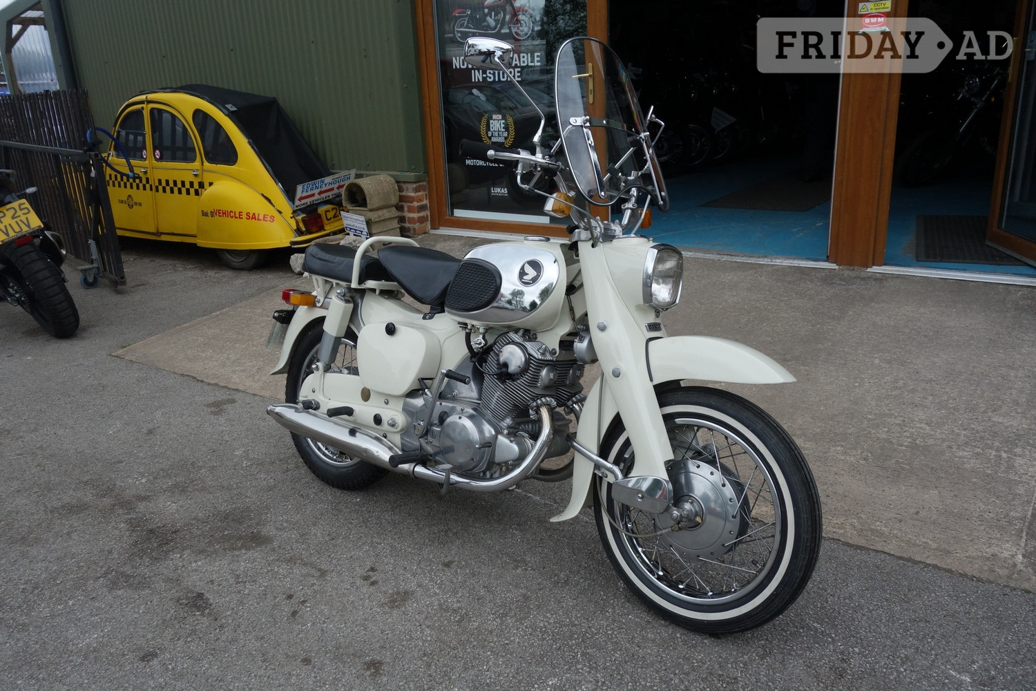 Honda Dream 1964 in Rugeley