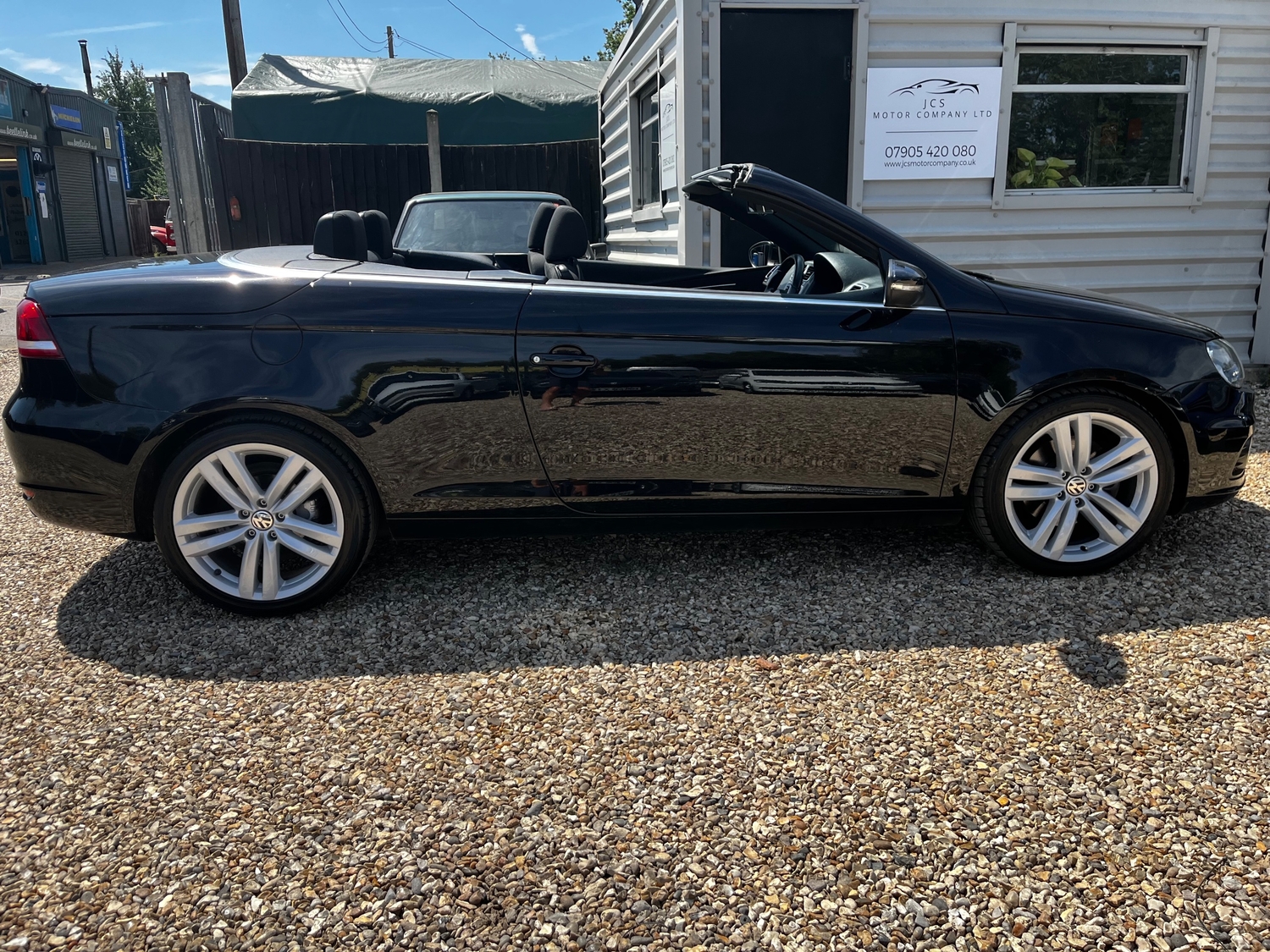 [ berth ]Volkswagen Eos