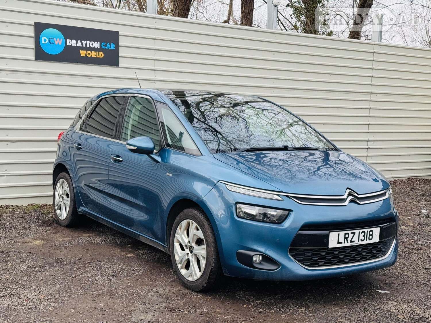 Citroen C4 Picasso 2016 - Cars in Hillingdon