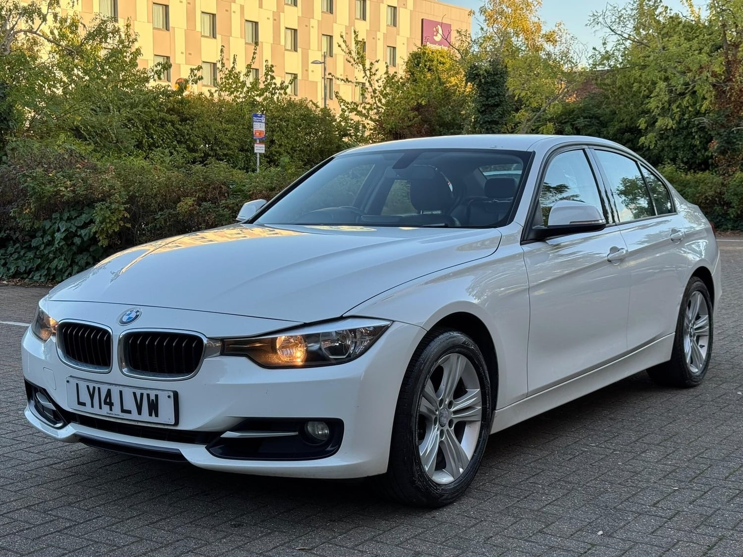 BMW 3 Series Hillingdon