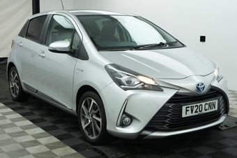 2020 Toyota Yaris 1.5 VVT-h Y20 Bi-tone E-CVT Euro 6 (s/s) 5dr