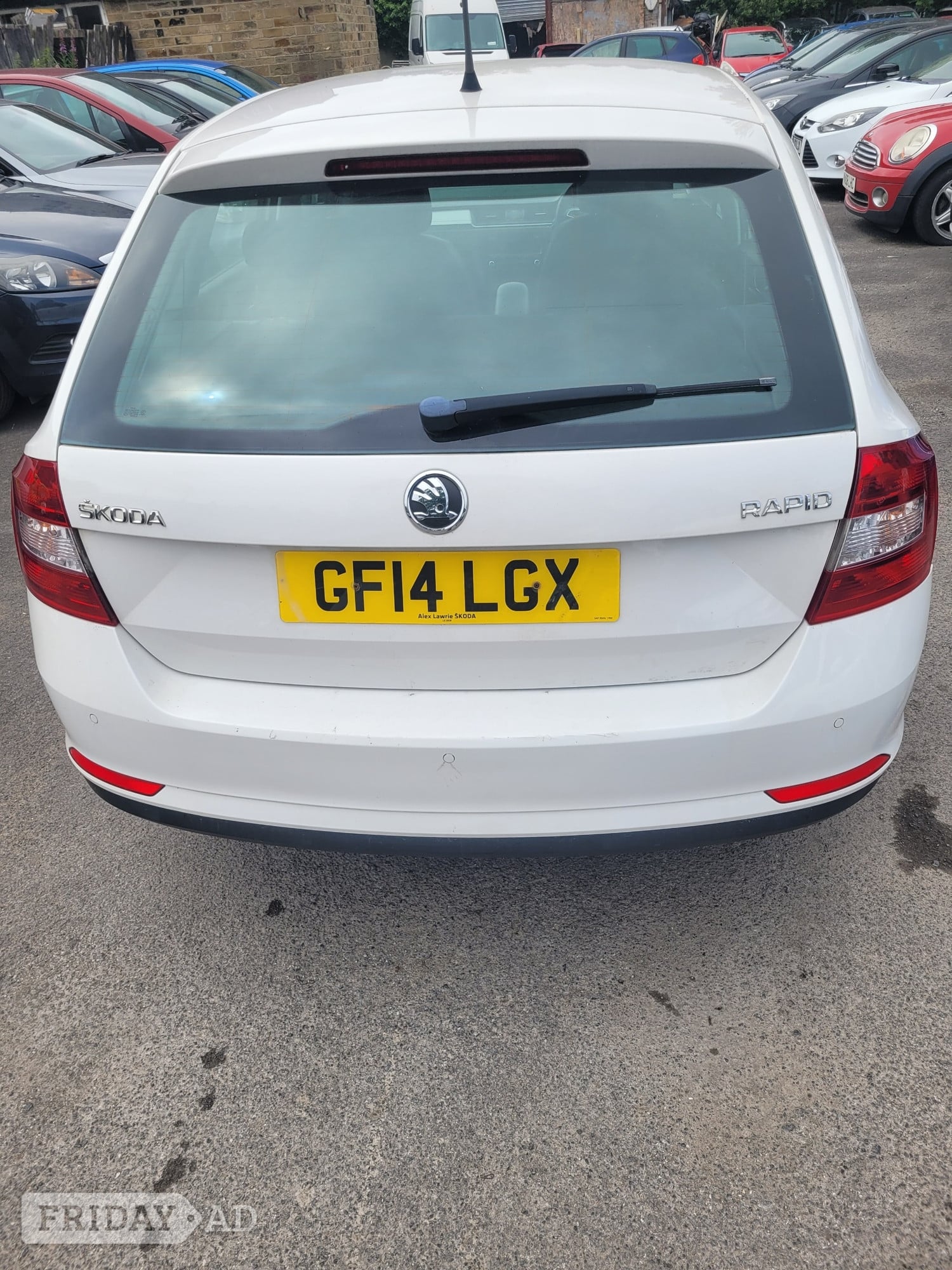 Skoda Rapid Spaceback 2014 - Cars