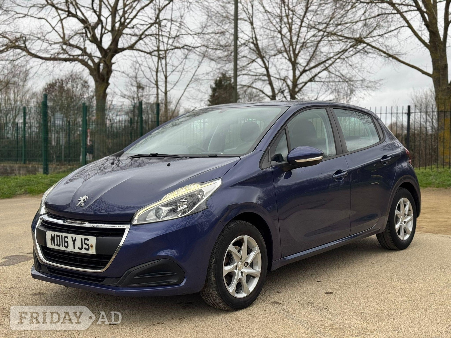 Peugeot 208 Hillingdon