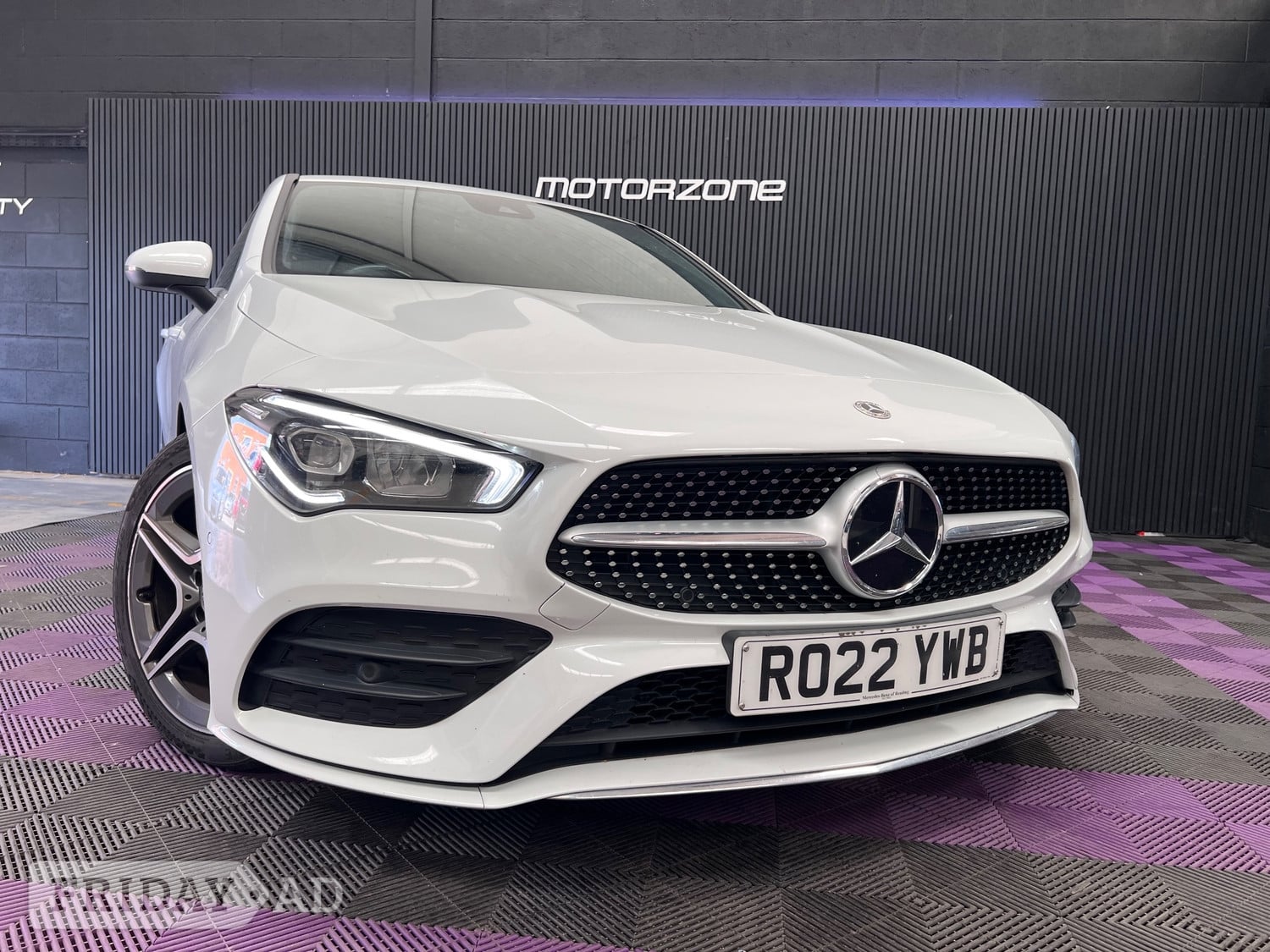[ berth ]Mercedes-Benz CLA Class