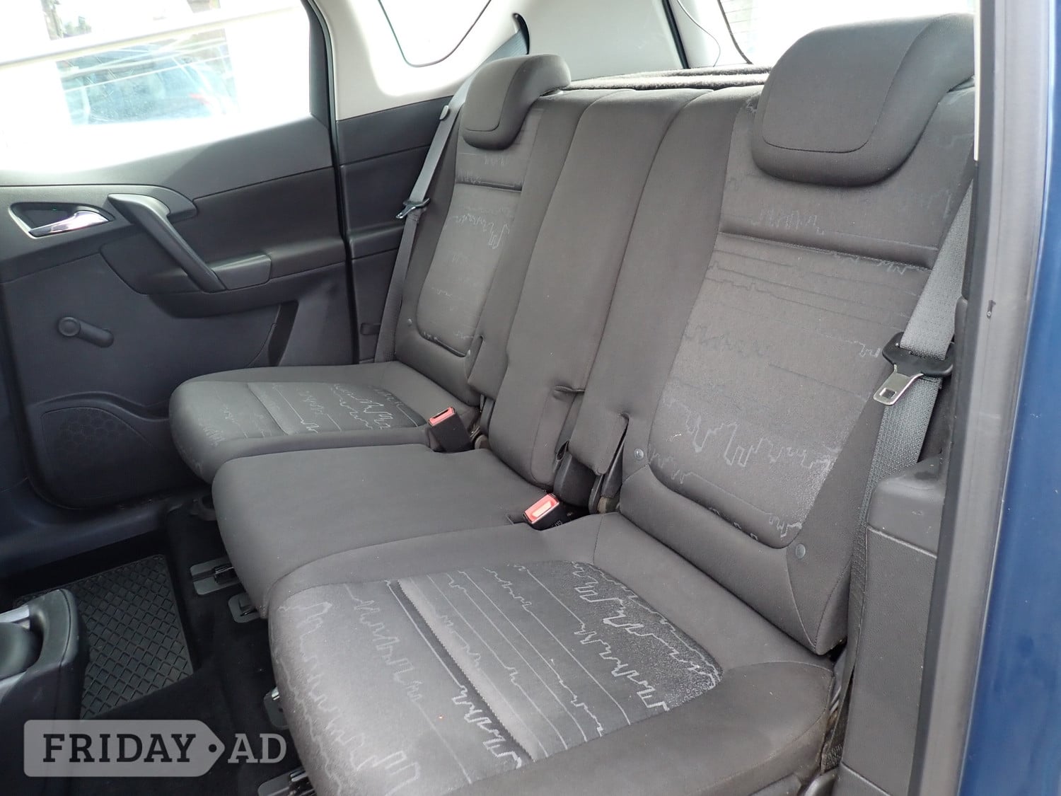 Vauxhall Meriva 2015 - Cars in Tonbridge