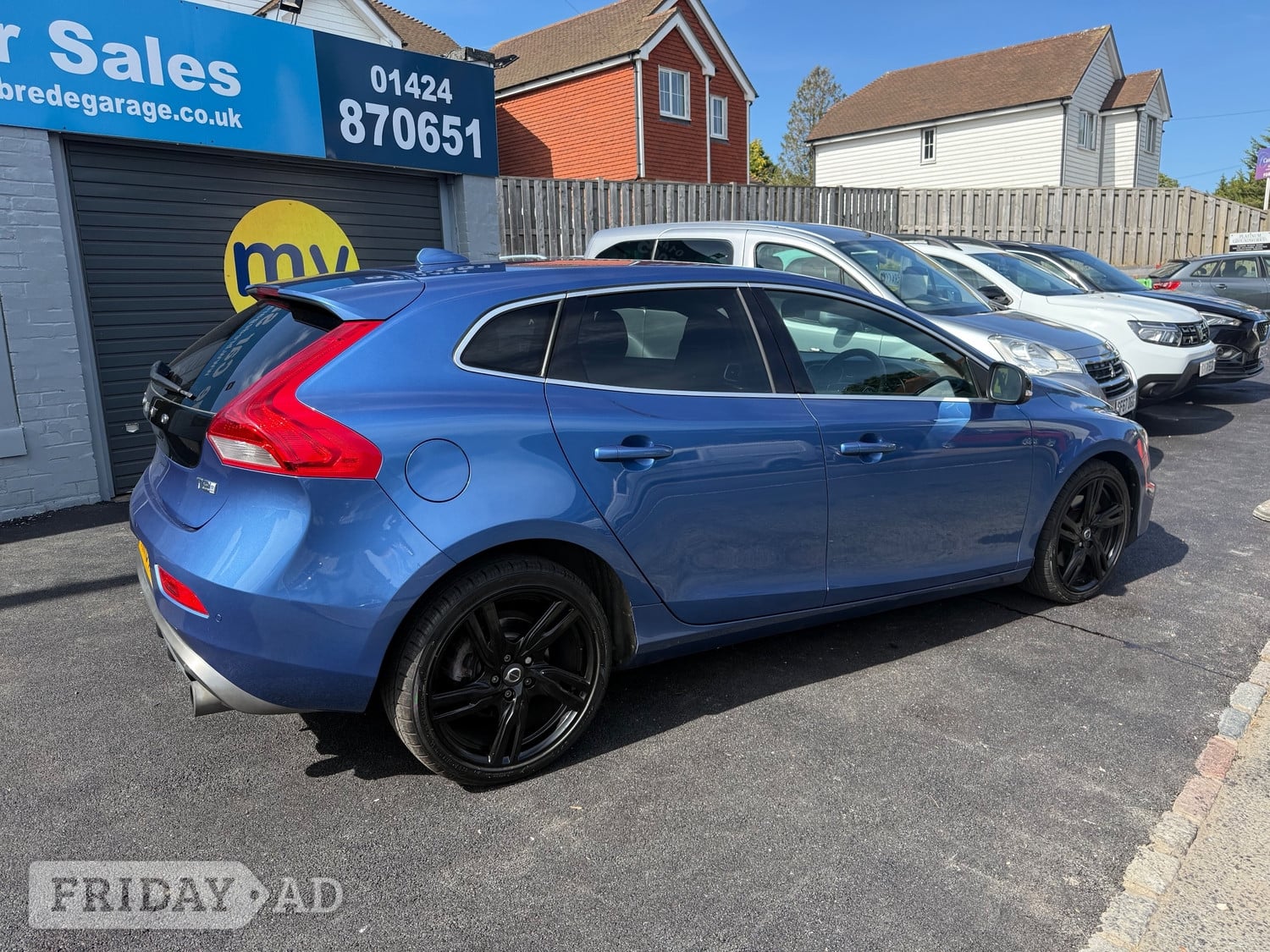Volvo V40 2018 - Cars in Rye