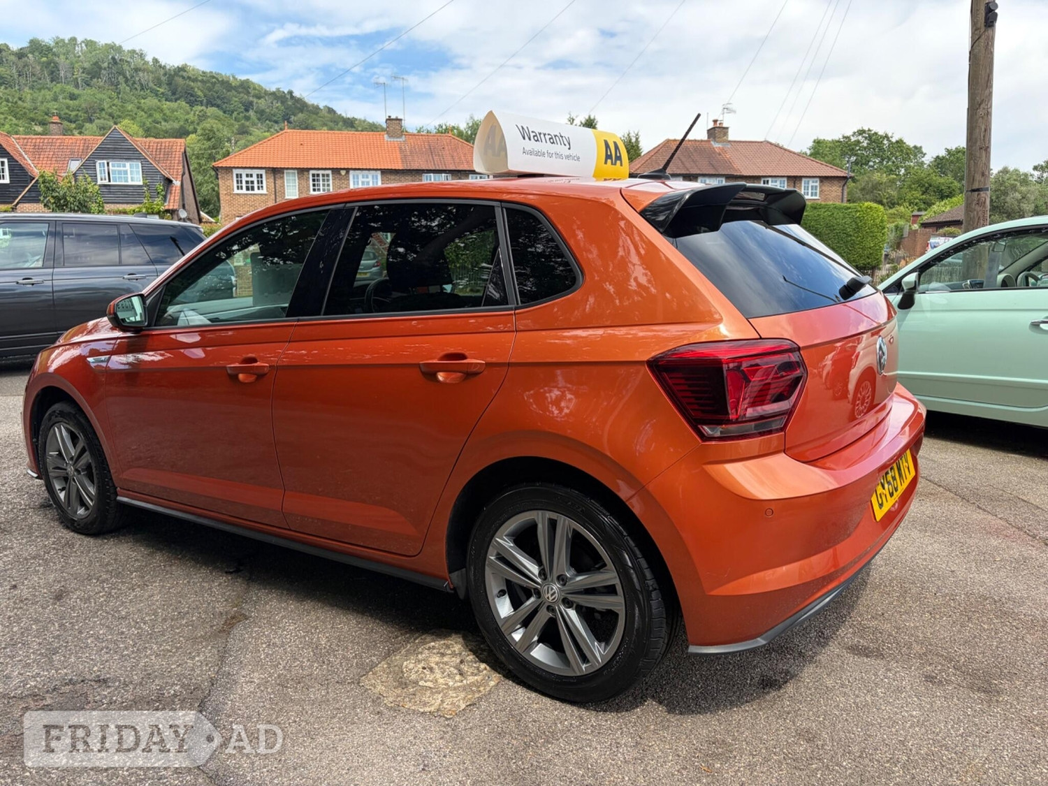 Volkswagen Polo 2018 - Cars in Betchworth