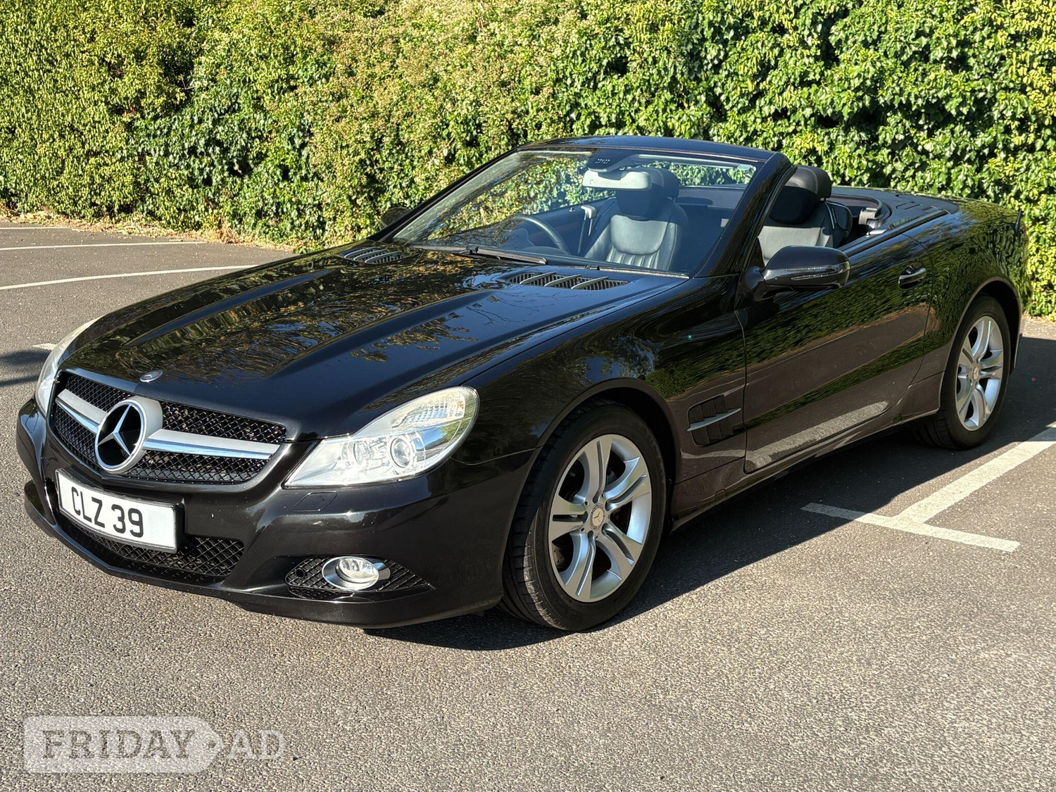 [ berth ]Mercedes-Benz SL