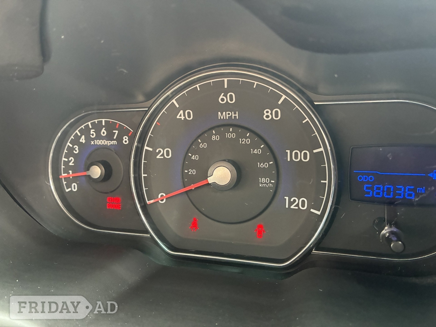 Hyundai i10 2013 - Cars