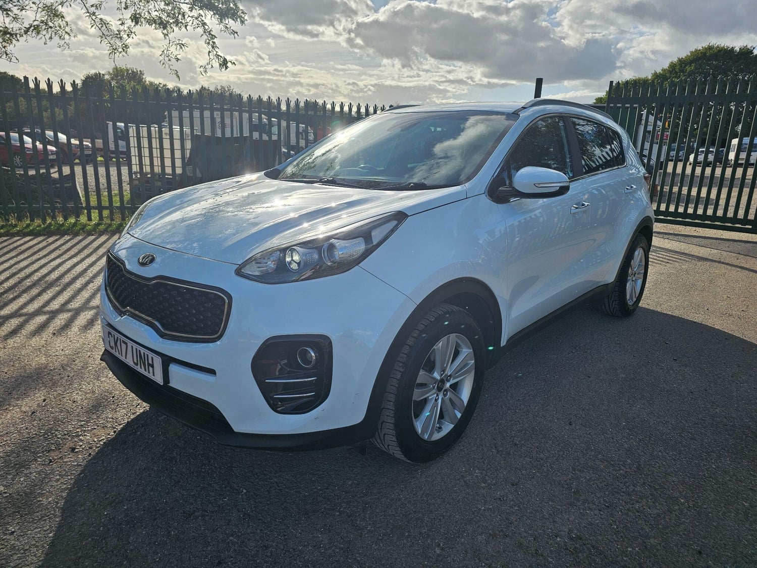 [ berth ]Kia Sportage