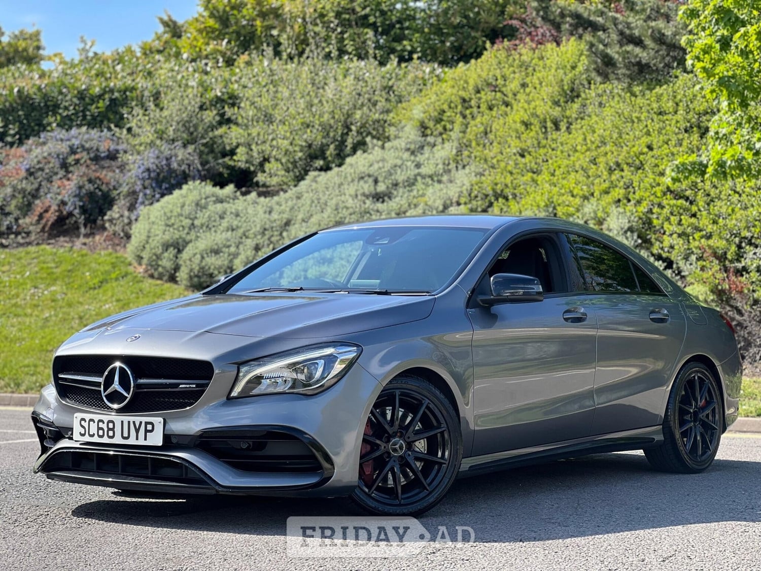 [ berth ]Mercedes-Benz CLA Class