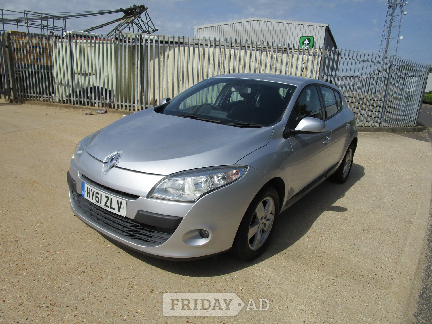 [ berth ]Renault Megane