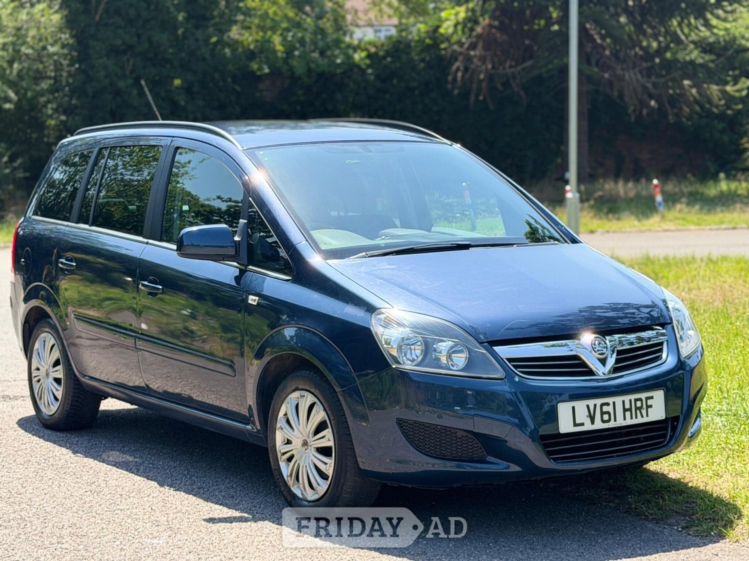 [ berth ]Vauxhall Zafira
