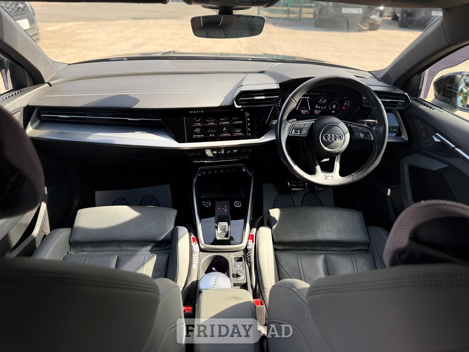 [ berth ]Audi A3