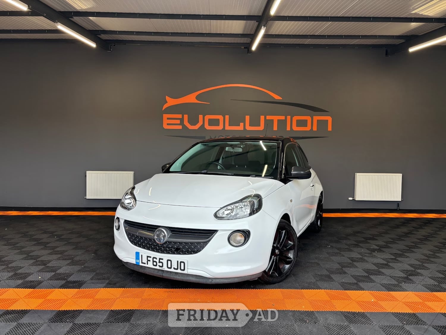 Vauxhall Adam 2015 in Lochgelly