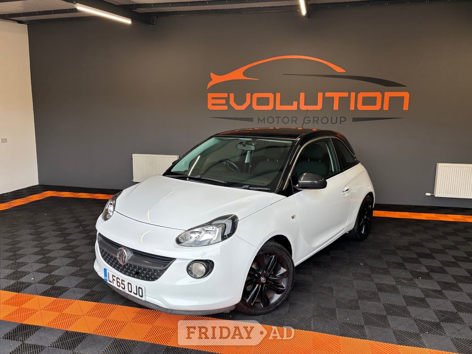 Vauxhall Adam 2015 - Cars in Lochgelly