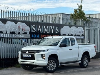 Mitsubishi L200 2021