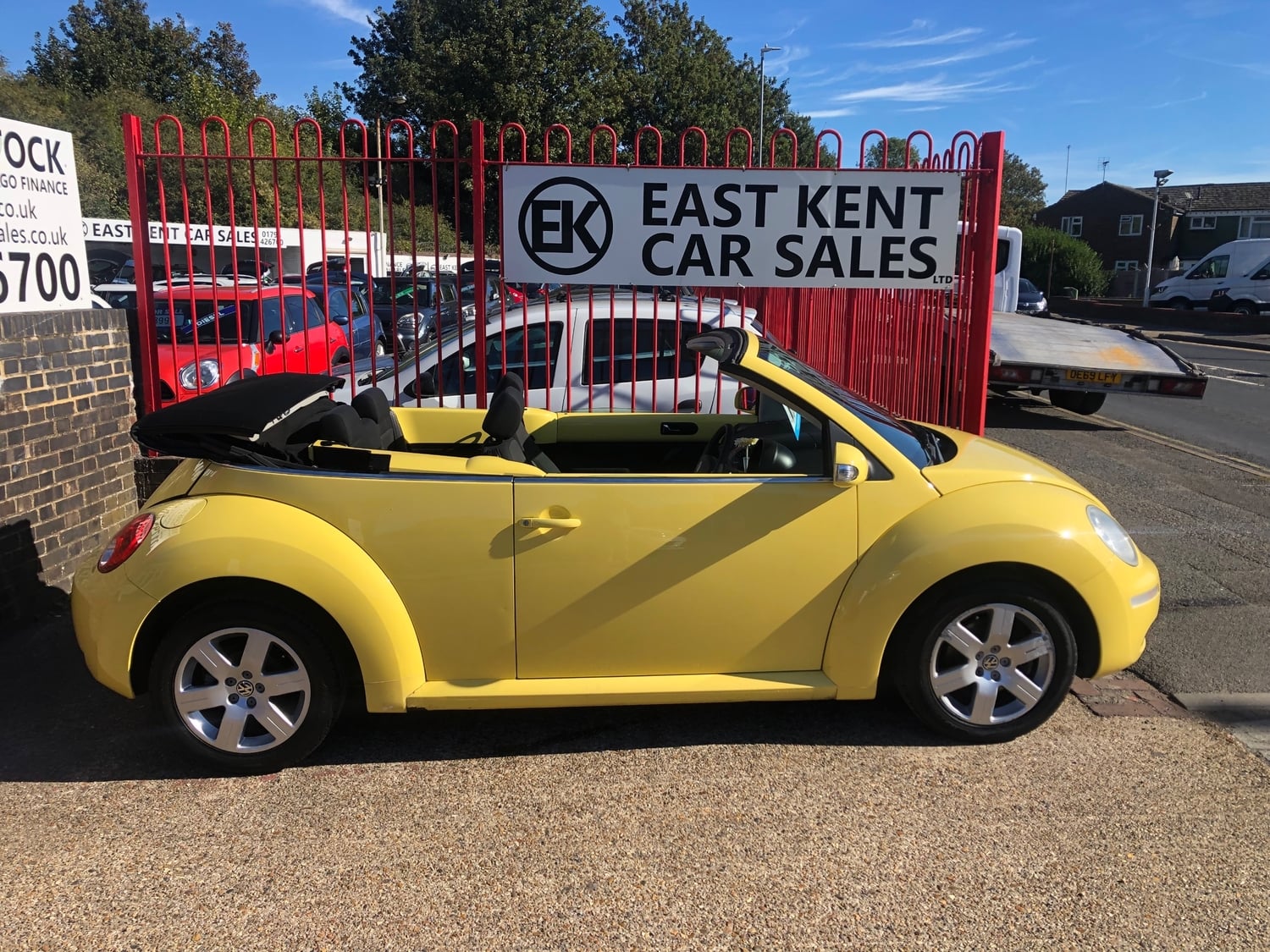 Volkswagen Beetle 2009 - Cars