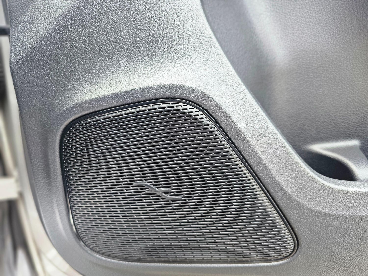 [ berth ]Mercedes-Benz A Class