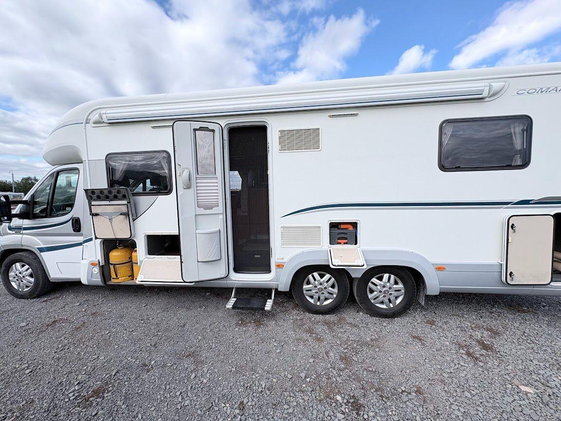 [4 berth ]Auto-Trail Frontier Comanche SA 2013 Automatic 4 berth fixed island bed Located in Shewsbury