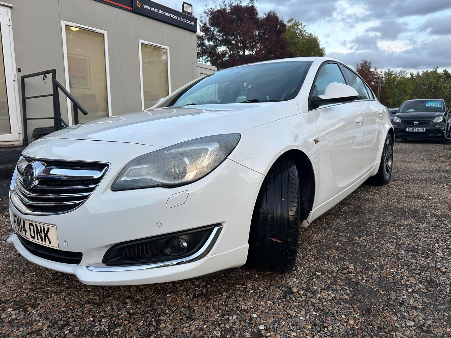 [ berth ]Vauxhall Insignia