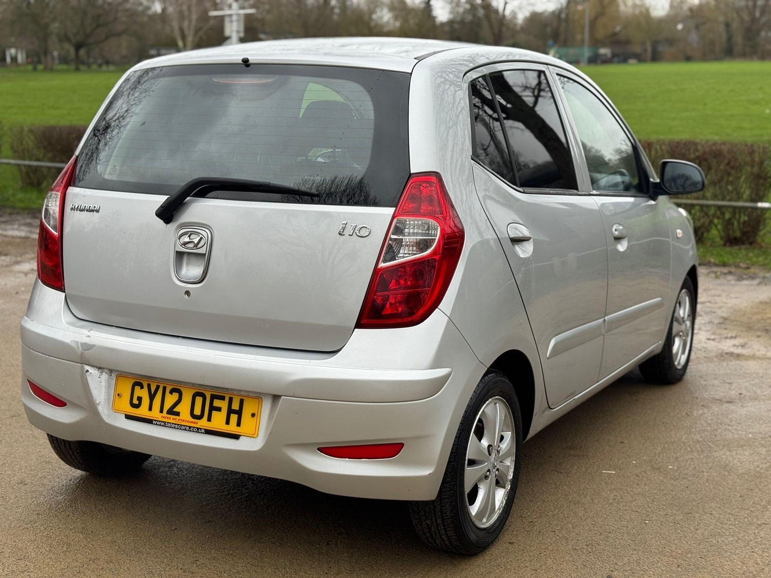 Hyundai i10 2012 - Cars in Hillingdon