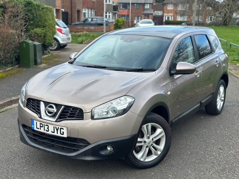 Nissan Qashqai 2013 - Cars