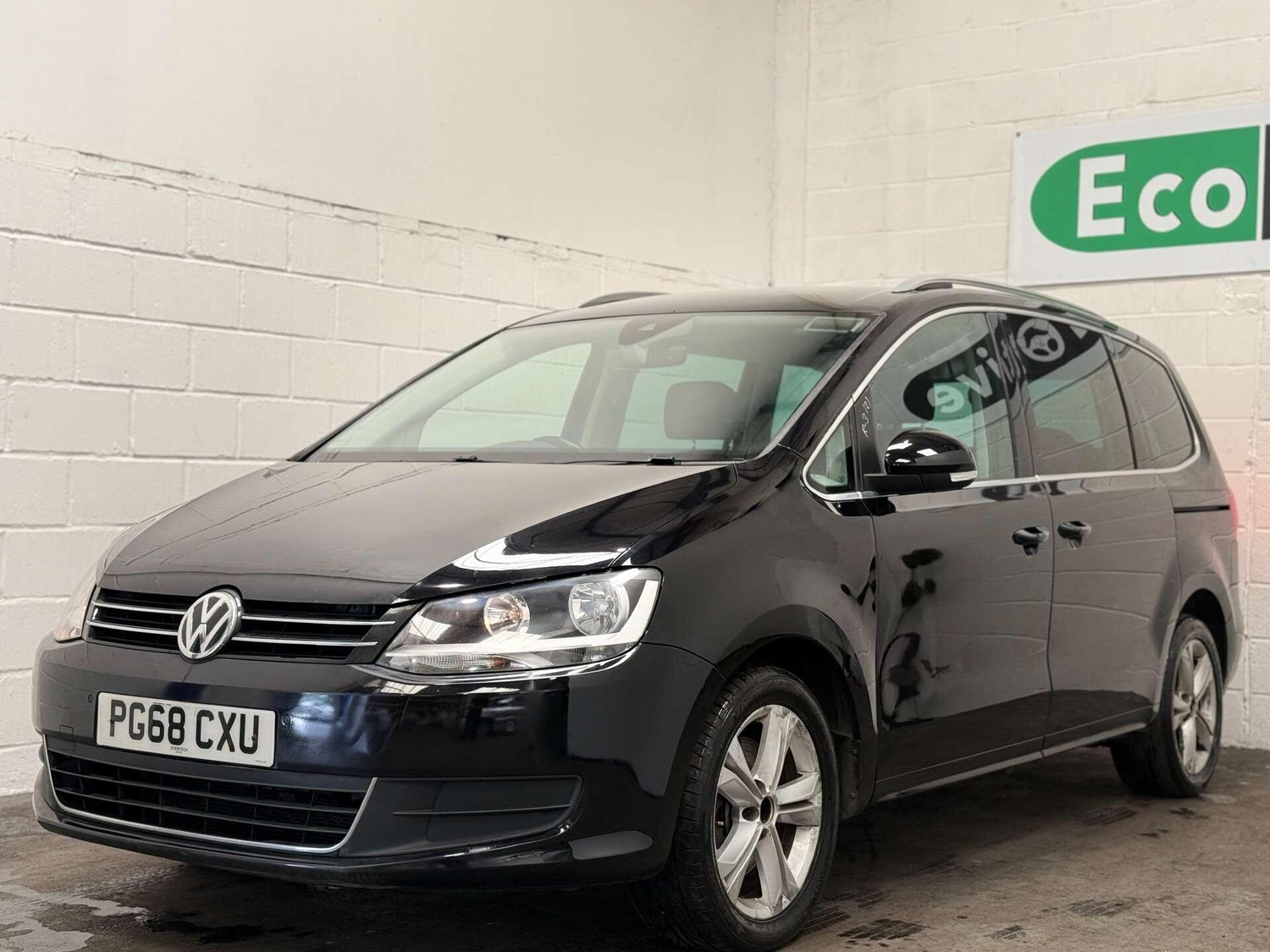 Volkswagen Sharan 2019 - Cars in Uxbridge