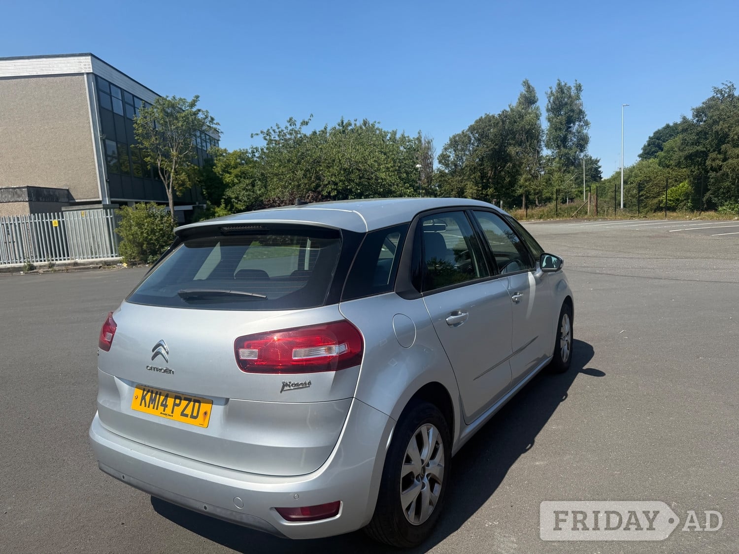Citroen C4 Picasso 2014 - Cars in Livingston