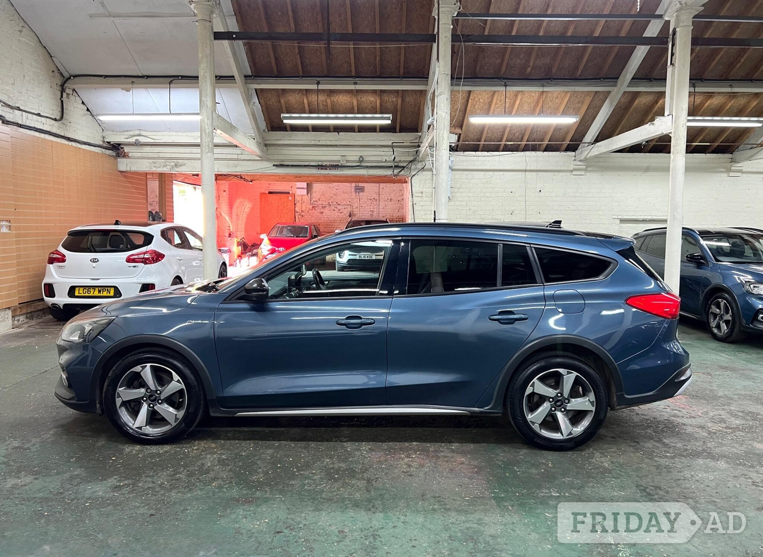 Ford Focus 2020 - Cars